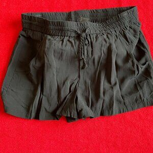 French Connection Shorts Black W US4